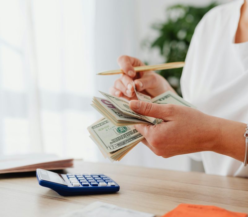 Investor Pitch Deck Services